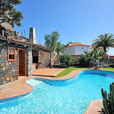 Palmeras C Holiday home